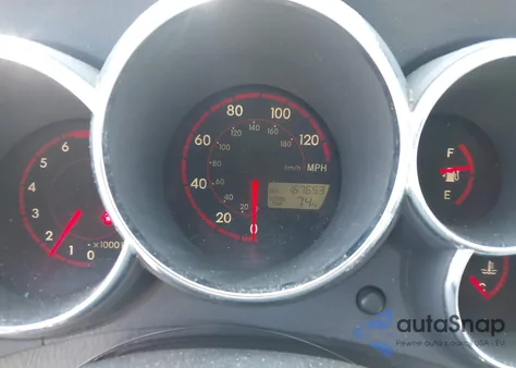 2004 Toyota Matrix Xr z USA, uszkodzony, nr VIN 2T1KR38E74C181464